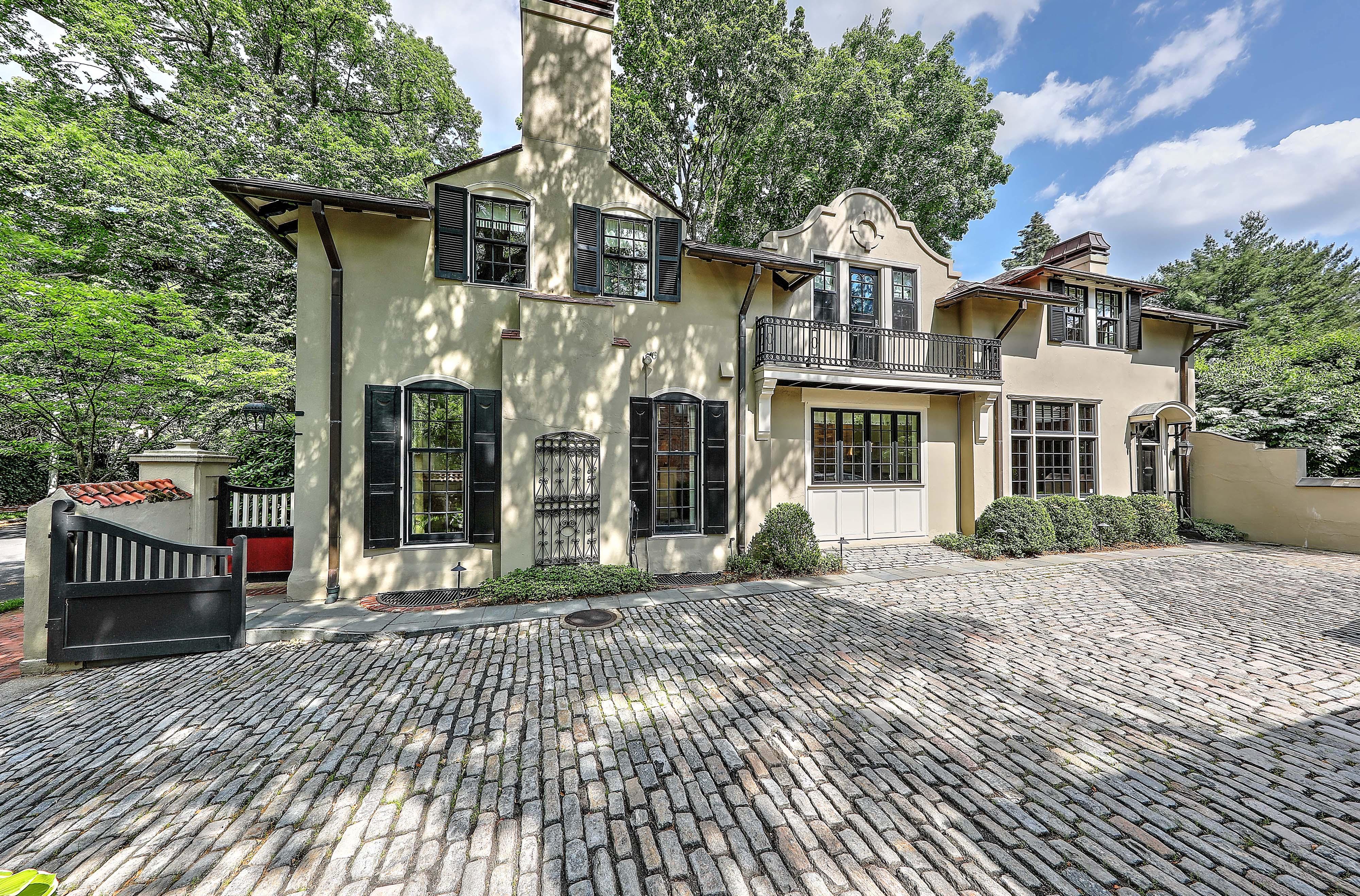 RPL Closes $3M Sale of Historic College Hill Carriage House