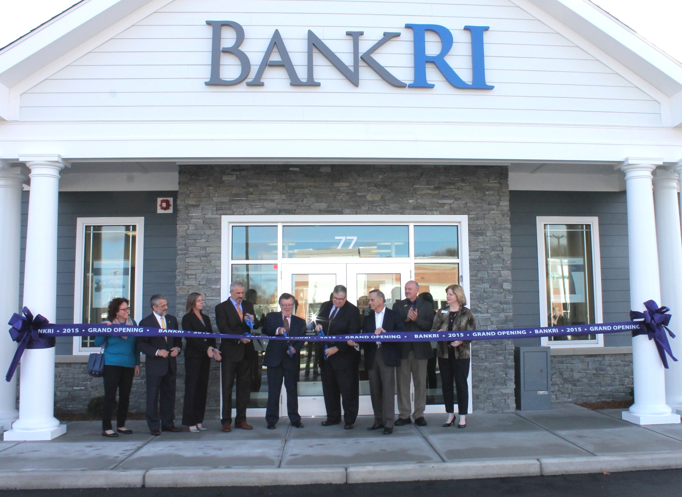 BankRI Celebrates Opening of East Providence Branch | Go Local Prov
