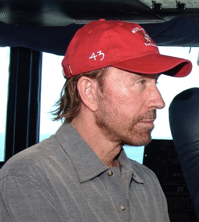 Chuck Norris, Martial Artist and ‘Walker, Texas Ranger’ Star, Dies at 86