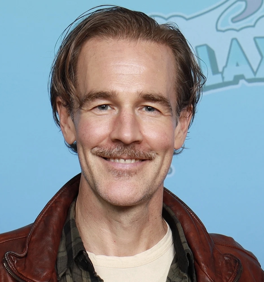 Dawson’s Creek & Varsity Blues Actor James Van Der Beek Dies at 48