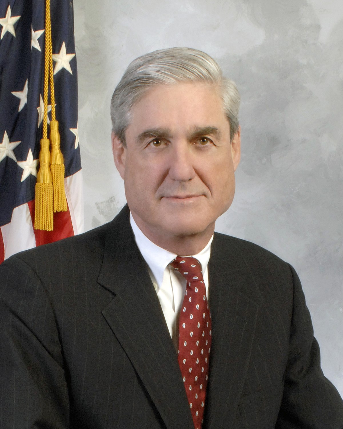 Former FBI Director Robert Mueller Dies at 81