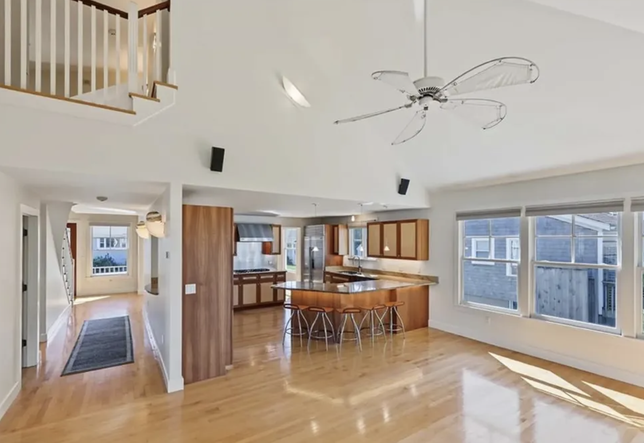 Snug Harbor House Hits the Market for $1,265,000 | Go Local Prov